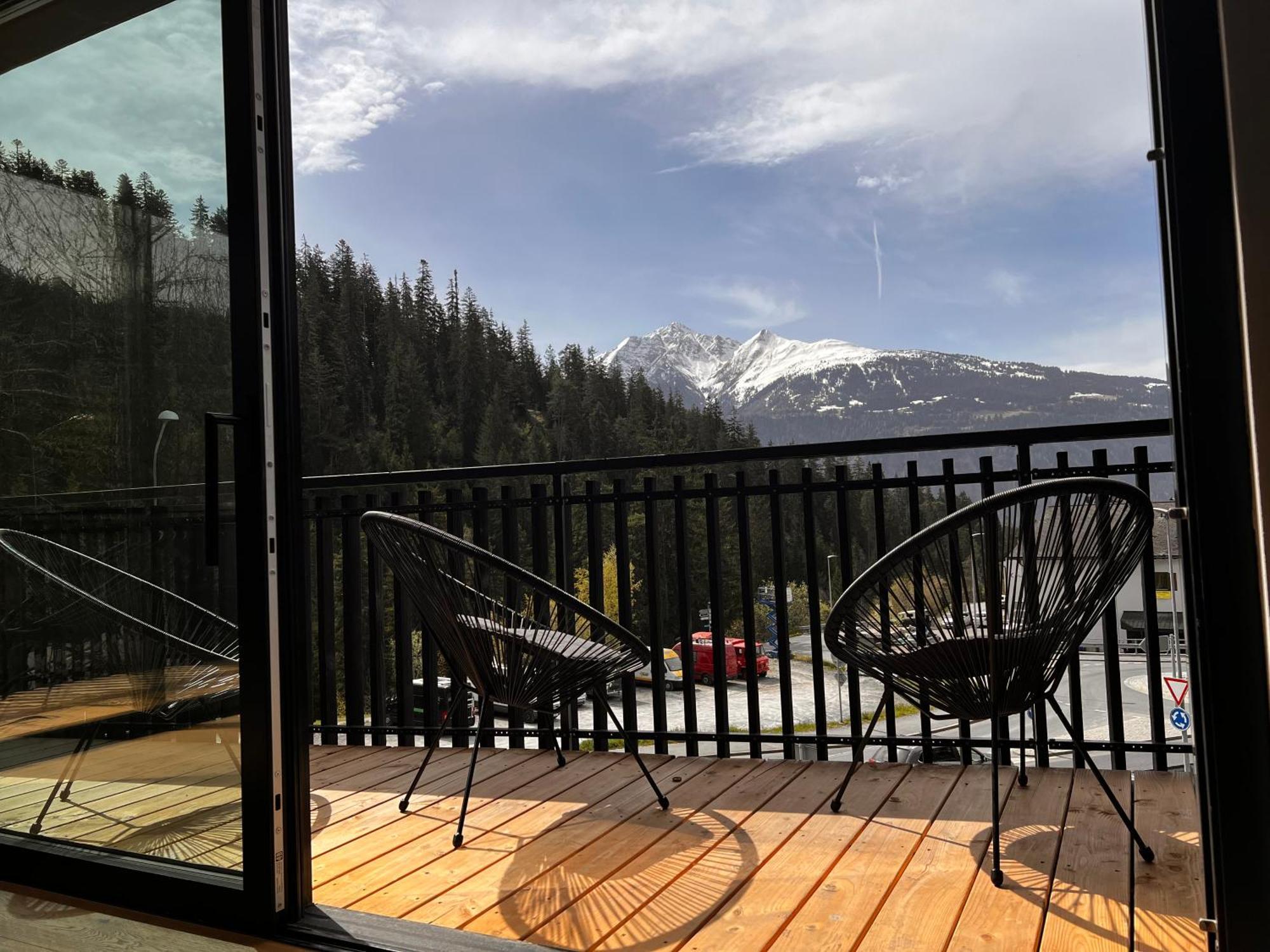 Black Summit Boutique Resort Laax Eksteriør bilde
