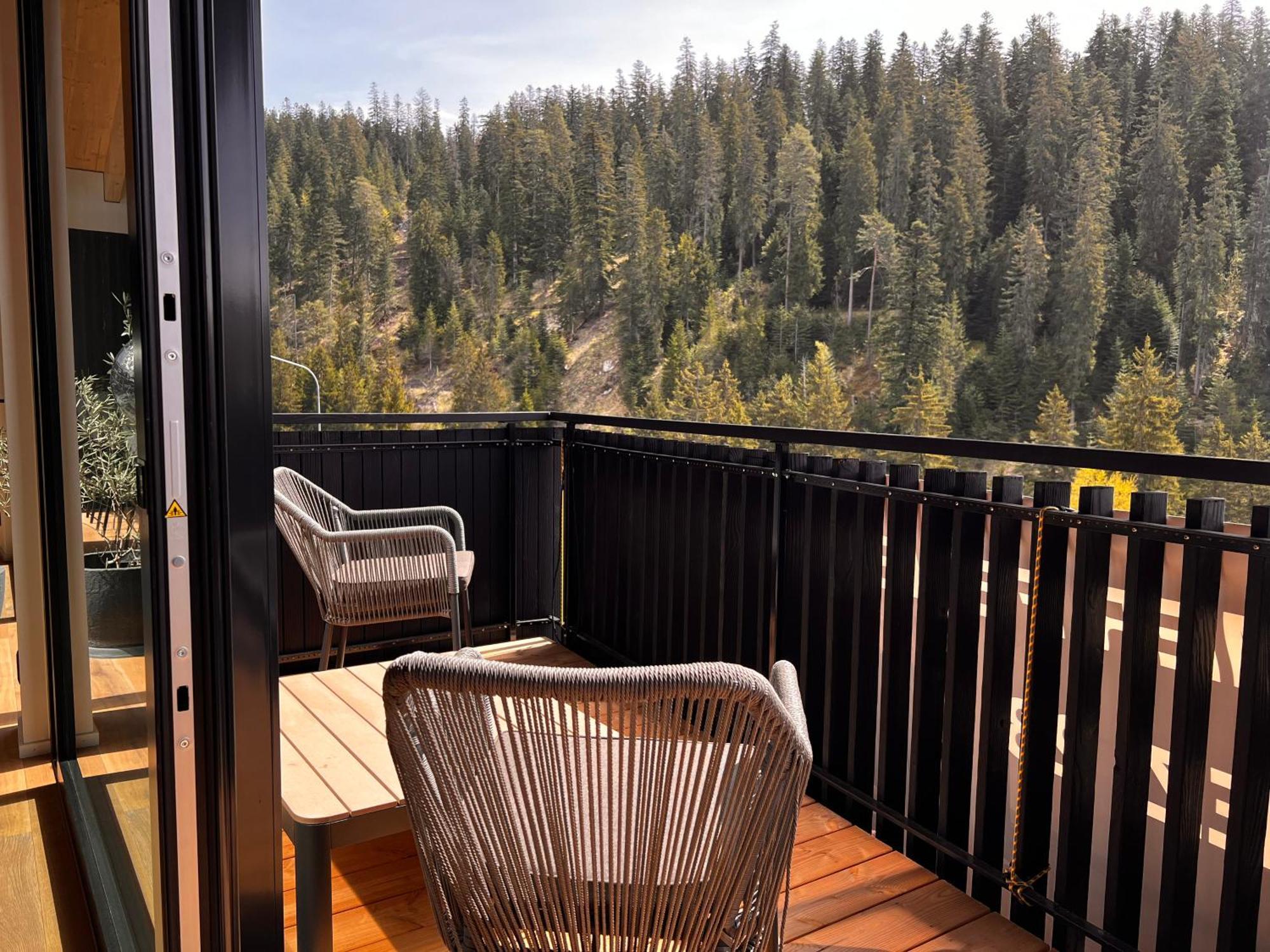 Black Summit Boutique Resort Laax Eksteriør bilde